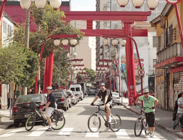 bike tour_liberdade neighborhood